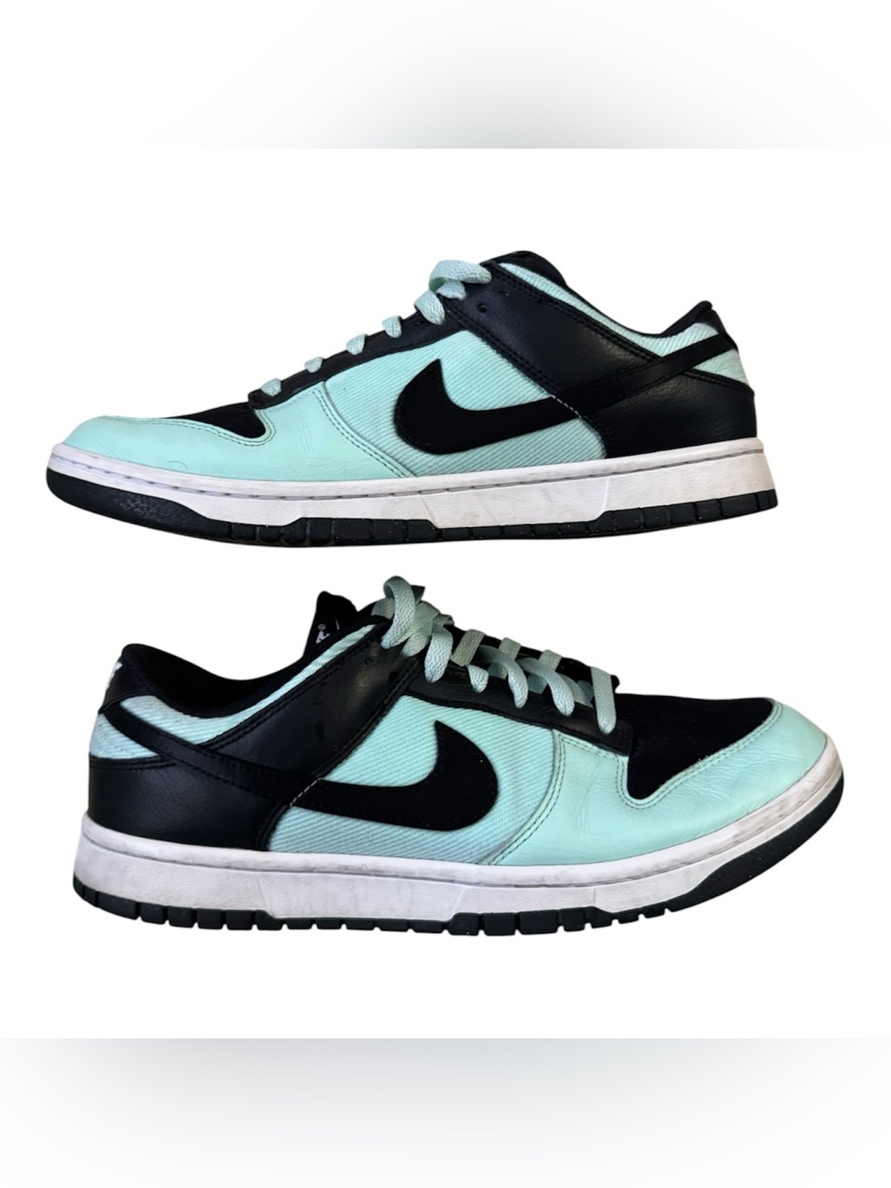 Nike Custom Dunks in Tiffany Blue & Black in EUC Men’s 10.5 Women’s 12 Unique !!